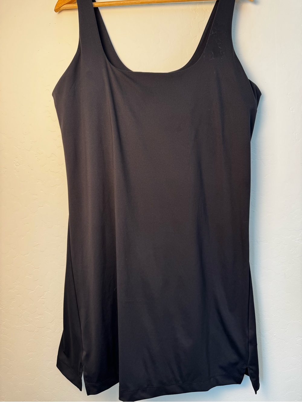 Old Navy Square Neck Active Dress with shorts and built in bra XL black